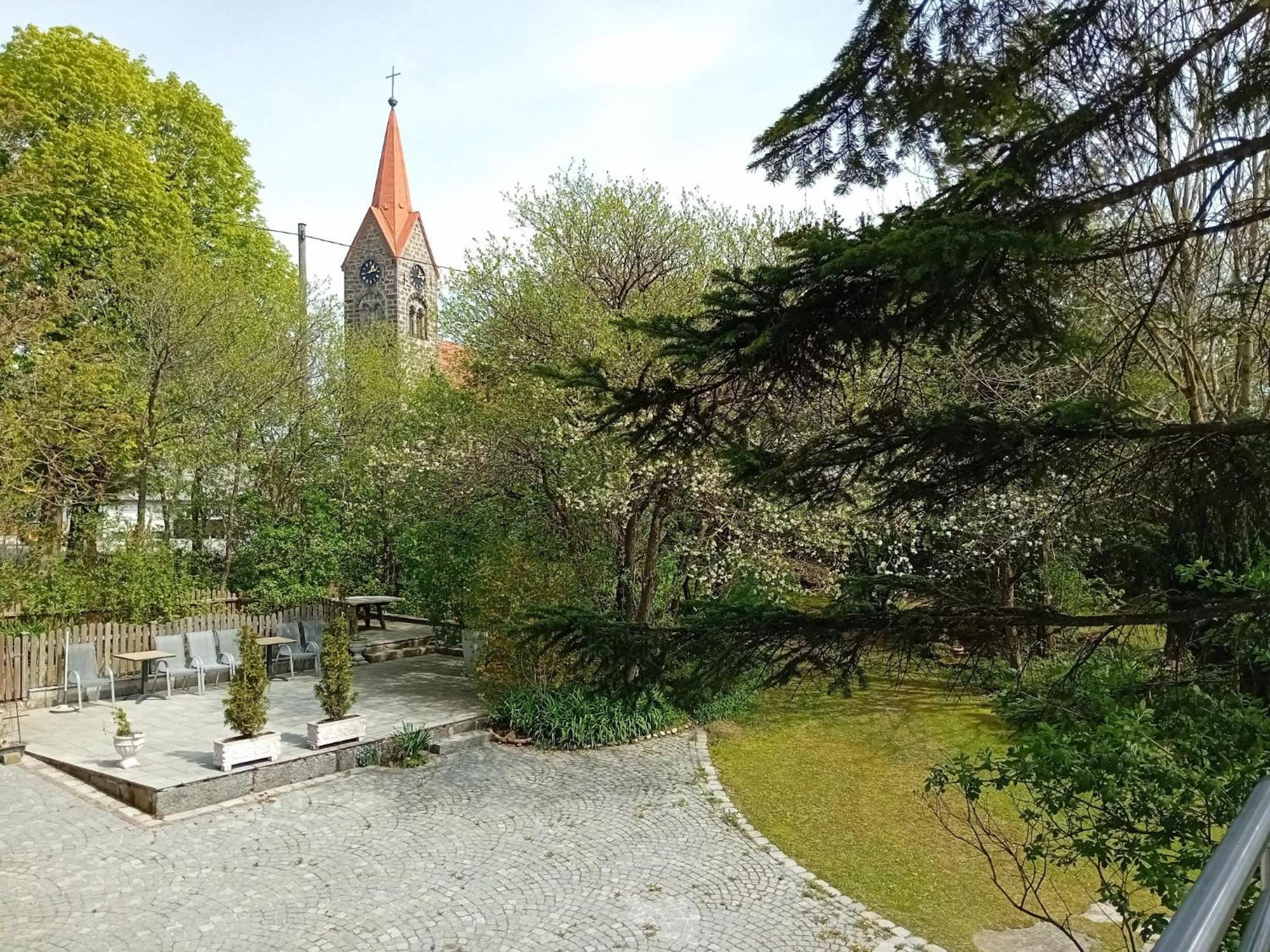 Gasthof-Pension Zum Haugstein - Familie Eder Энгельхартсцелль Экстерьер фото