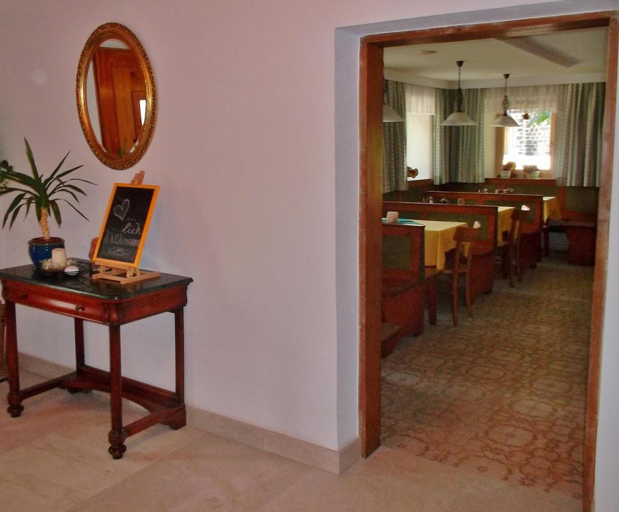 Gasthof-Pension Zum Haugstein - Familie Eder Энгельхартсцелль Экстерьер фото